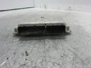 Foto de CENTRALITA MOTOR UCE AUDI A3 (8L) 1.9 TDI (131 CV / 96 KW) referencia 038906012BB foto 5