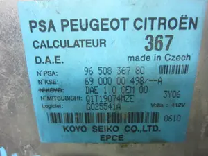 Foto de MODULO ELECTRONICO CITROEN C3 1.4 HDi (68 CV / 50 KW) referencia 9650836780 foto 4