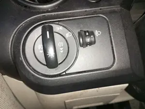 Foto de MANDO LUCES FORD FIESTA (CBK) 1.25 16V CAT (69 CV / 51 KW) referencia 1142542