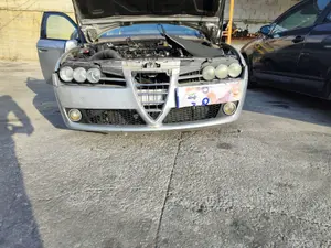 Foto de PARAGOLPES DELANTERO ALFA ROMEO 159 (140) 1.9 JTD (M) 16V CAT (150 CV / 110 KW) referencia 6001072004