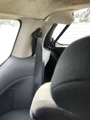 Foto de CINTURON SEGURIDAD TRASERO DERECHO CITROEN C2 1.1  (60 CV / 44 KW)