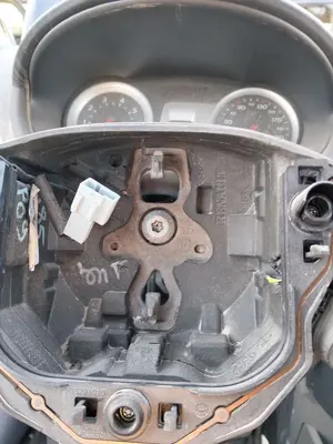 Foto de ANILLO AIRBAG RENAULT CLIO III 1.2 16V (75 CV / 55 KW)