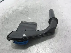 Foto de TUBO PORSCHE MACAN (95BA) referencia 95B955452A foto 3