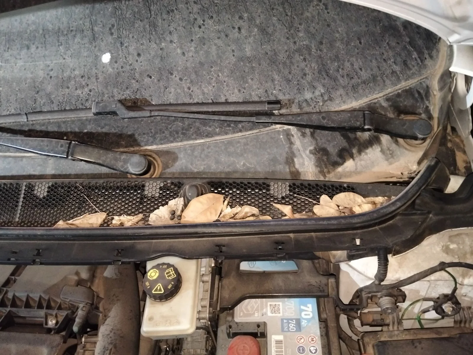 Foto de MOTOR LIMPIA DELANTERO PEUGEOT 308