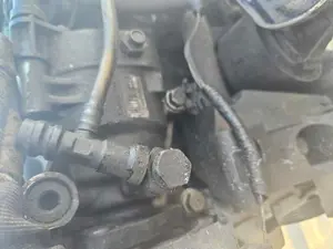 Foto de MOTOR COMPLETO RENAULT CLIO II FASE II (B/CB0) 1.5 dCi Diesel (82 CV / 60 KW) referencia K9K702 foto 3