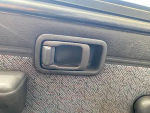 Foto de MANETA INTERIOR DELANTERA IZQUIERDA NISSAN SERENA (C23M) 2.3 Diesel (75 CV / 55 KW)