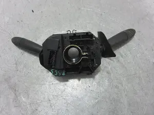 Foto de MANDO MULTIFUNCION FIAT II PUNTO (188) BERLINA 1.2 CAT (60 CV / 44 KW) referencia 10400563480 foto 5