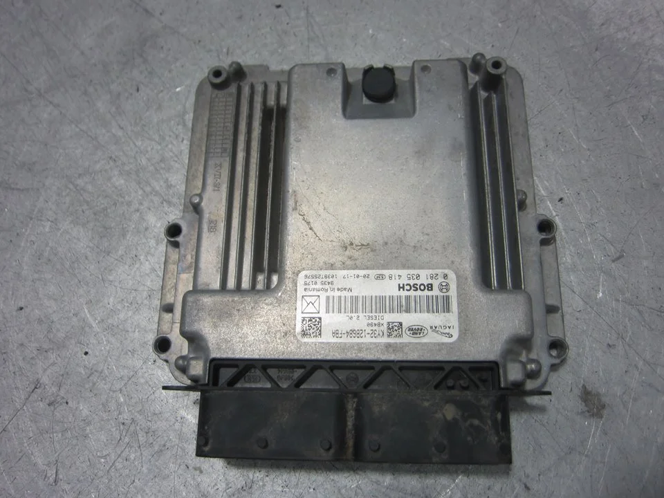 Foto de CENTRALITA MOTOR UCE LAND ROVER RANGE ROVER EVOQUE 2.0 Td4 CAT (150 CV / 110 KW) referencia 0281035418