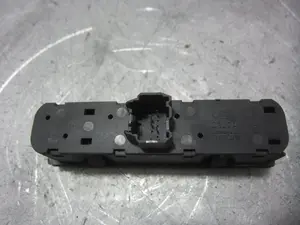 Foto de INTERRUPTOR FORD FIESTA (CBK) 1.4 TDCi CAT (68 CV / 50 KW) referencia 2S6T18C621AC foto 2