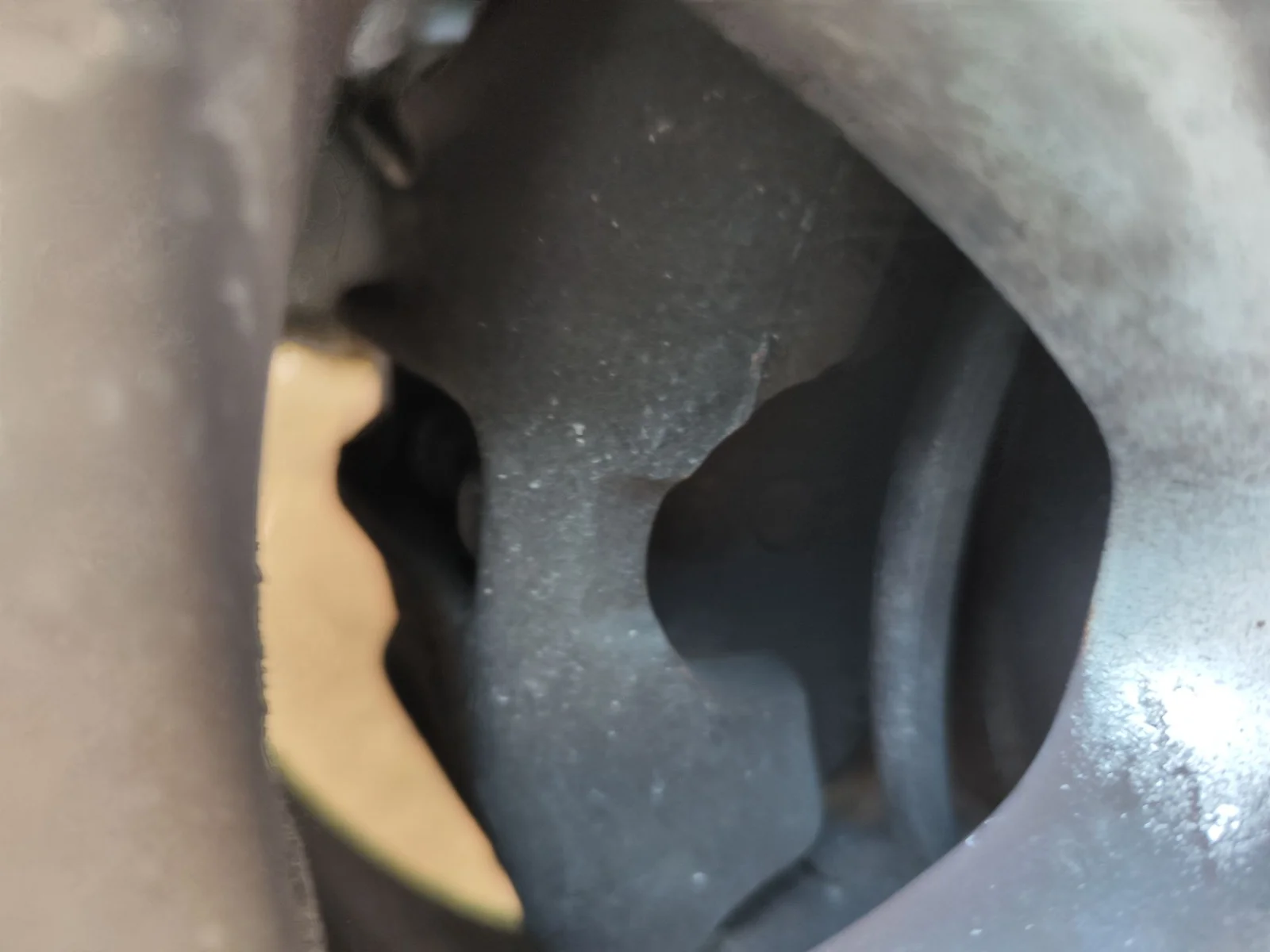 Foto de PINZA DE FRENO DELANTERA IZQUIERDA VOLKSWAGEN GOLF III (1H1)(11.1991) 1.9 TDI (110 CV / 81 KW)