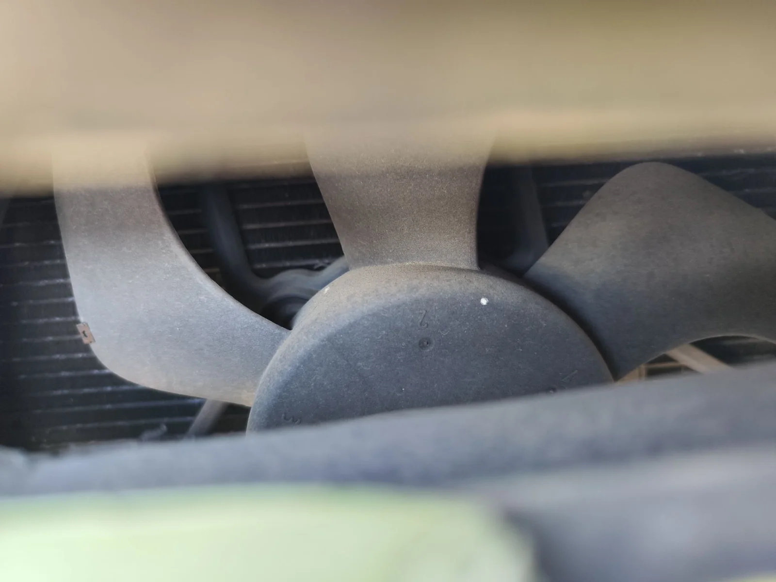 Foto de ELECTROVENTILADOR CITROEN XSARA PICASSO 1.6 HDi CAT (9HY / DV6TED4) (109 CV / 80 KW)