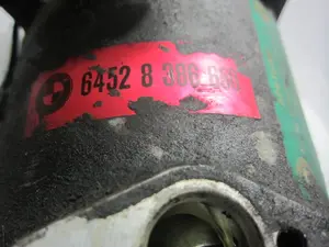 Foto de COMPRESOR AIRE ACONDICIONADO BMW SERIE 5 BERLINA (E39) referencia 64528386650 foto 2