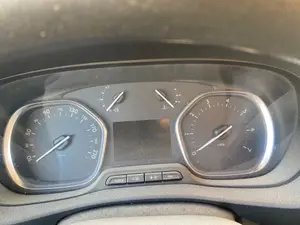Foto de CUADRO INSTRUMENTOS PEUGEOT EXPERT FURGÓN