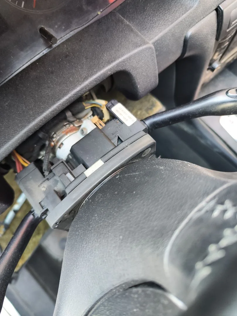 Foto de ANILLO AIRBAG AUDI A6 BERLINA (4B2) 2.5 V6 24V TDI (150 CV / 110 KW)