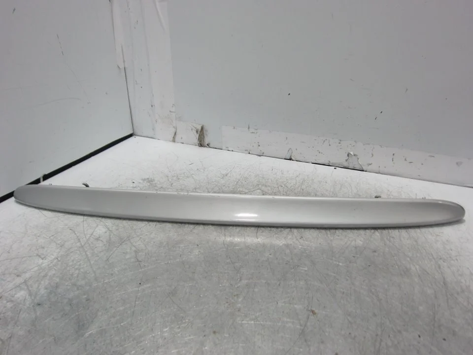 Foto de MOLDURAS TRASERAS PEUGEOT 307 BREAK / SW (S1)(04.2002) 2.0 HDi FAP CAT (107 CV / 79 KW) referencia 9638615777
