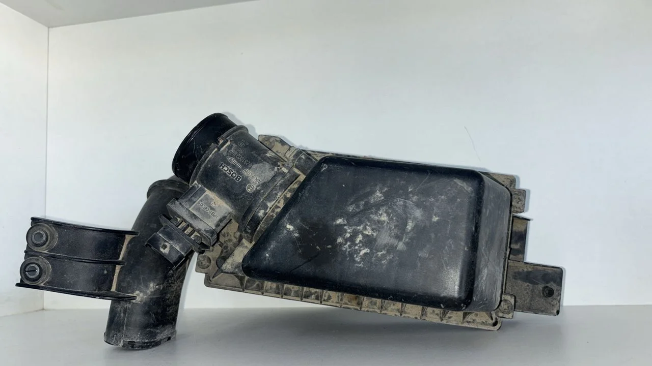 Foto de CAJA FILTRO AIRE CITROEN C5 AIRCROSS referencia 9644910780