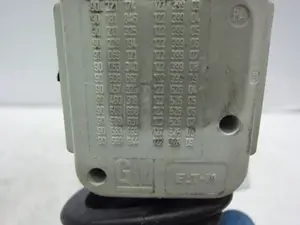Foto de MANDO INTERMITENTES SUZUKI WAGON R + (RB/MM) 1.3 16V CAT (76 CV / 56 KW) referencia 90221174 foto 4
