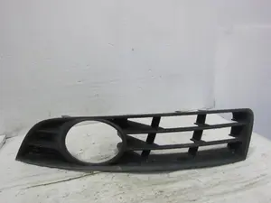 Foto de REJILLA PARAGOLPES IZQUIERDA VOLKSWAGEN PASSAT BERLINA (3C2) referencia 3C0853665A