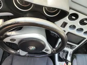 Foto de VOLANTE ALFA ROMEO 159 (140) 1.9 JTD (M) 16V CAT (150 CV / 110 KW) foto 3