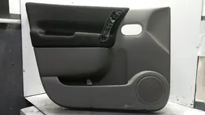 Foto de GUARNECIDO PUERTA DELANTERA IZQUIERDA RENAULT SCENIC II 1.5 dCi Diesel (101 CV / 74 KW) referencia 8200384620