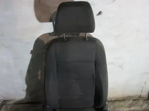 Foto de ASIENTO DELANTERO DERECHO VOLKSWAGEN TOURAN (1T2) 1.9 TDI (105 CV / 77 KW) referencia 1K4881106ME foto 10