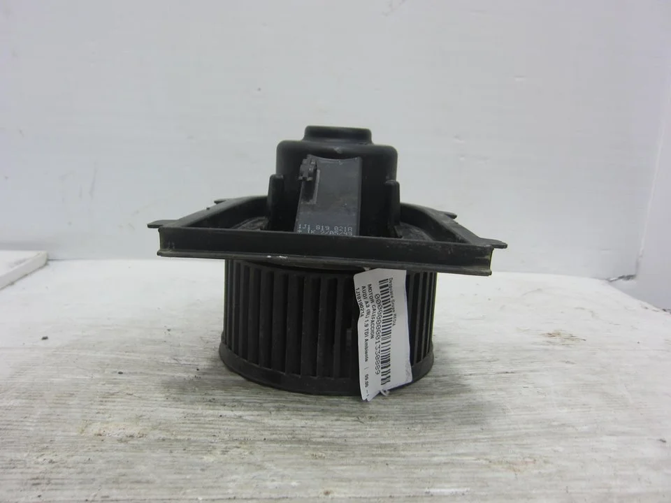 Foto de MOTOR CALEFACCION AUDI A3 (8L) 1.9 TDI (110 CV / 81 KW) referencia 1J1819021A