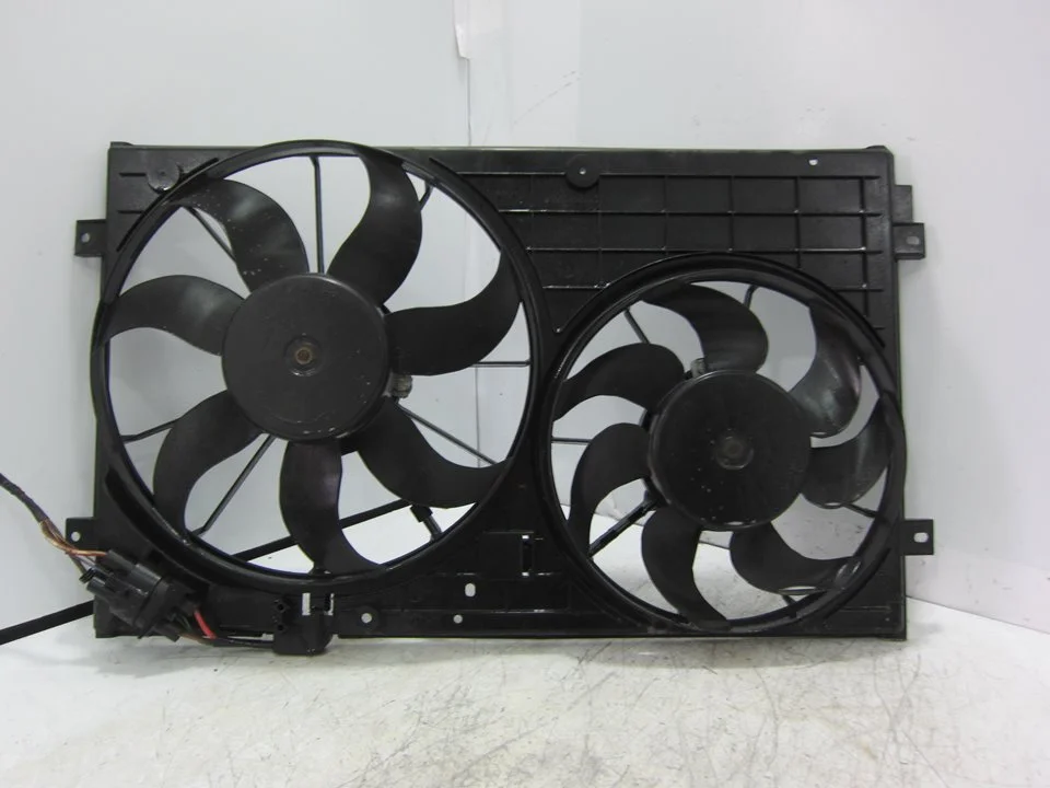Foto de ELECTROVENTILADOR SEAT ALTEA XL (5P5) 1.9 TDI (105 CV / 77 KW) referencia 1K0121207T