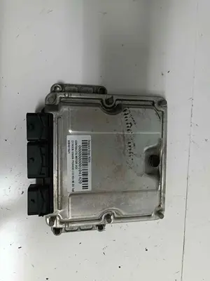 Foto de CENTRALITA MOTOR UCE CITROEN XSARA PICASSO 2.0 HDi CAT (RHY / DW10TD) (90 CV / 66 KW) referencia 0281011521 foto 1