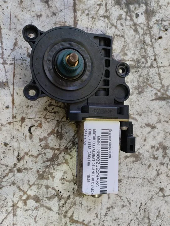Foto de MOTOR ELEVALUNAS DELANTERO DERECHO FORD FIESTA (CBK) 1.6 16V CAT (101 CV / 74 KW) referencia 2S5114553
