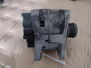Foto de ALTERNADOR RENAULT CLIO II FASE II (B/CB0) referencia 8200667608A