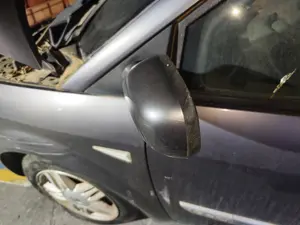 Foto de RETROVISOR IZQUIERDO RENAULT SCENIC II (JM) 1.9 dCi Diesel (120 CV / 88 KW) referencia 7701068384 foto 2