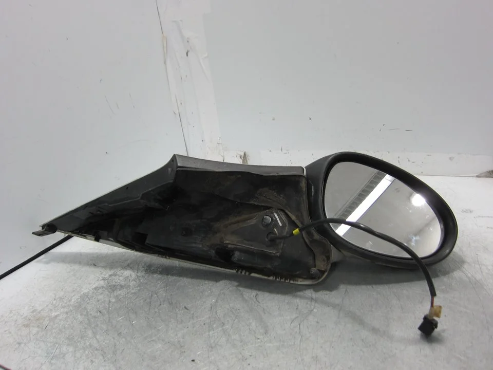 Foto de RETROVISOR IZQUIERDO RENAULT ESPACE /GRAND ESPACE (JE0) 1.9 dTi Diesel CAT (98 CV / 72 KW) referencia 6025370173