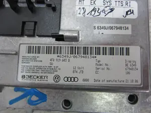 Foto de PANTALLA MULTIFUNCION AUDI Q7 (4L) 3.0 V6 24V TDI (239 CV / 176 KW) referencia 4F0919603B foto 5