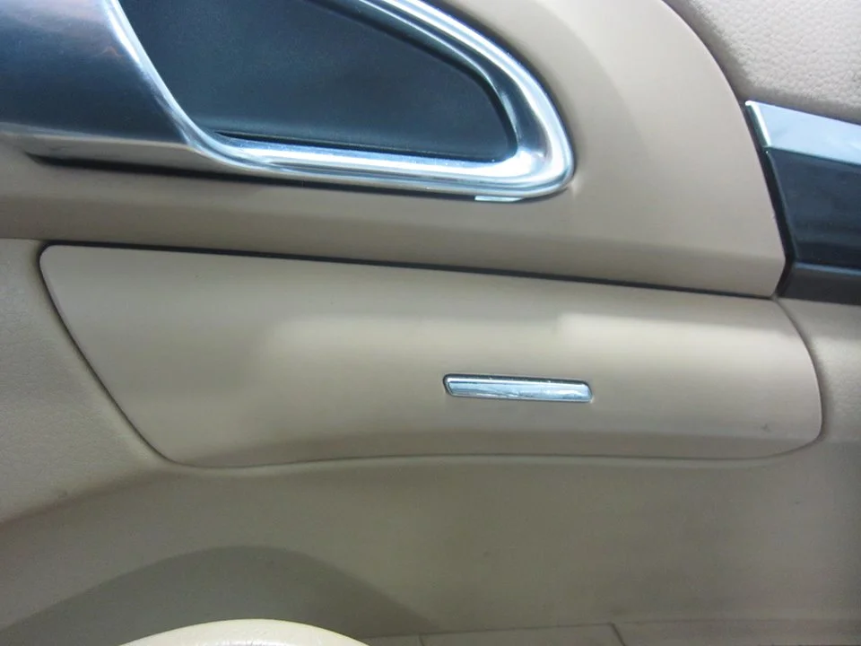 Foto de CENICERO PORSCHE CAYENNE (TIPO 92A) 4.8 V8 CAT (400 CV / 294 KW) referencia 7P5857952