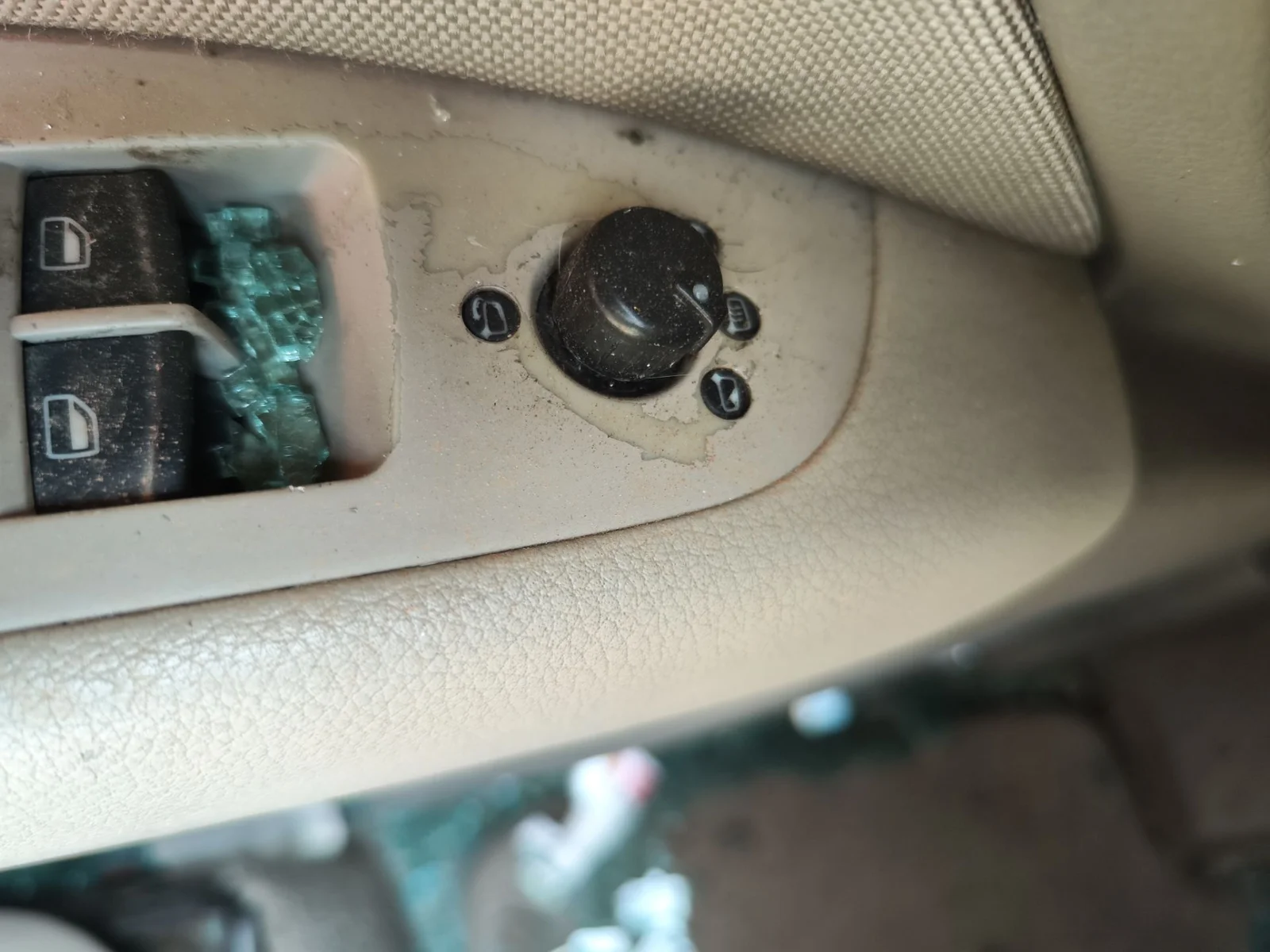 Foto de MANDO RETROVISOR AUDI Q7 (4L) 3.0 V6 24V TDI (233 CV / 171 KW)
