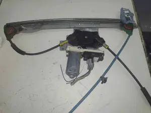Foto de ELEVALUNAS DELANTERO IZQUIERDO CITROEN C2 1.4 HDi (68 CV / 50 KW) foto 5