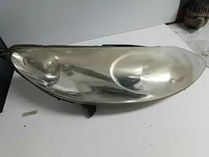 Foto de FARO DERECHO PEUGEOT 407 2.0 16V HDi FAP CAT (RHR / DW10BTED4) (136 CV / 100 KW) foto 5
