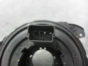 Foto de ANILLO AIRBAG VOLKSWAGEN POLO VI (AW1)(08.2017) 1.0 (65 CV / 48 KW) referencia 2Q0959653 foto 4