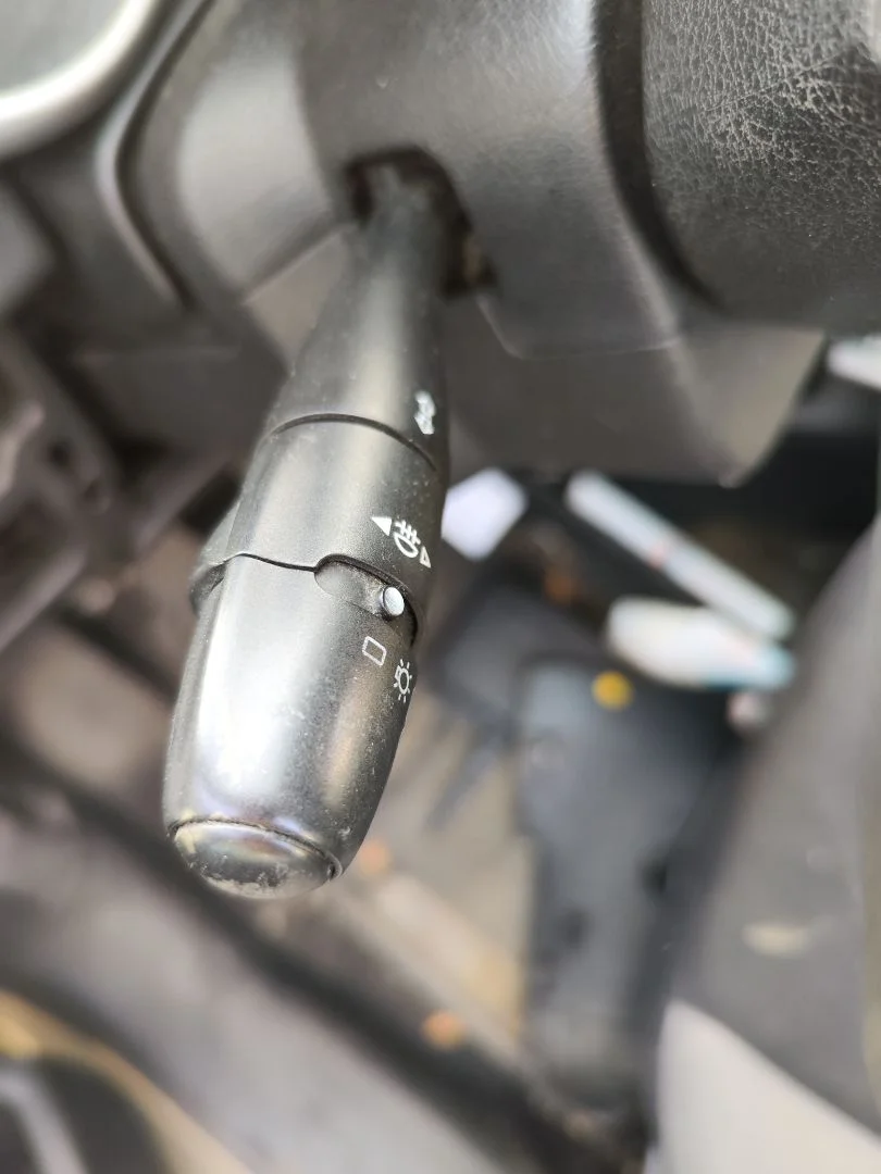 Foto de MANDO MULTIFUNCION PEUGEOT 207 1.4 HDi (68 CV / 50 KW)