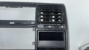 Foto de NO IDENTIFICADO LAND ROVER DISCOVERY (LT) 4.0 V8 CAT (185 CV / 136 KW) foto 4