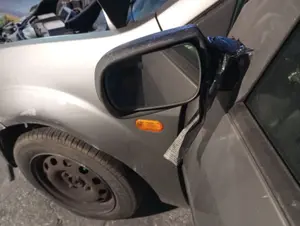 Foto de CRISTAL RETROVISOR IZQUIERDO FORD FIESTA (CBK) 1.4 TDCi CAT (68 CV / 50 KW) referencia 1671412