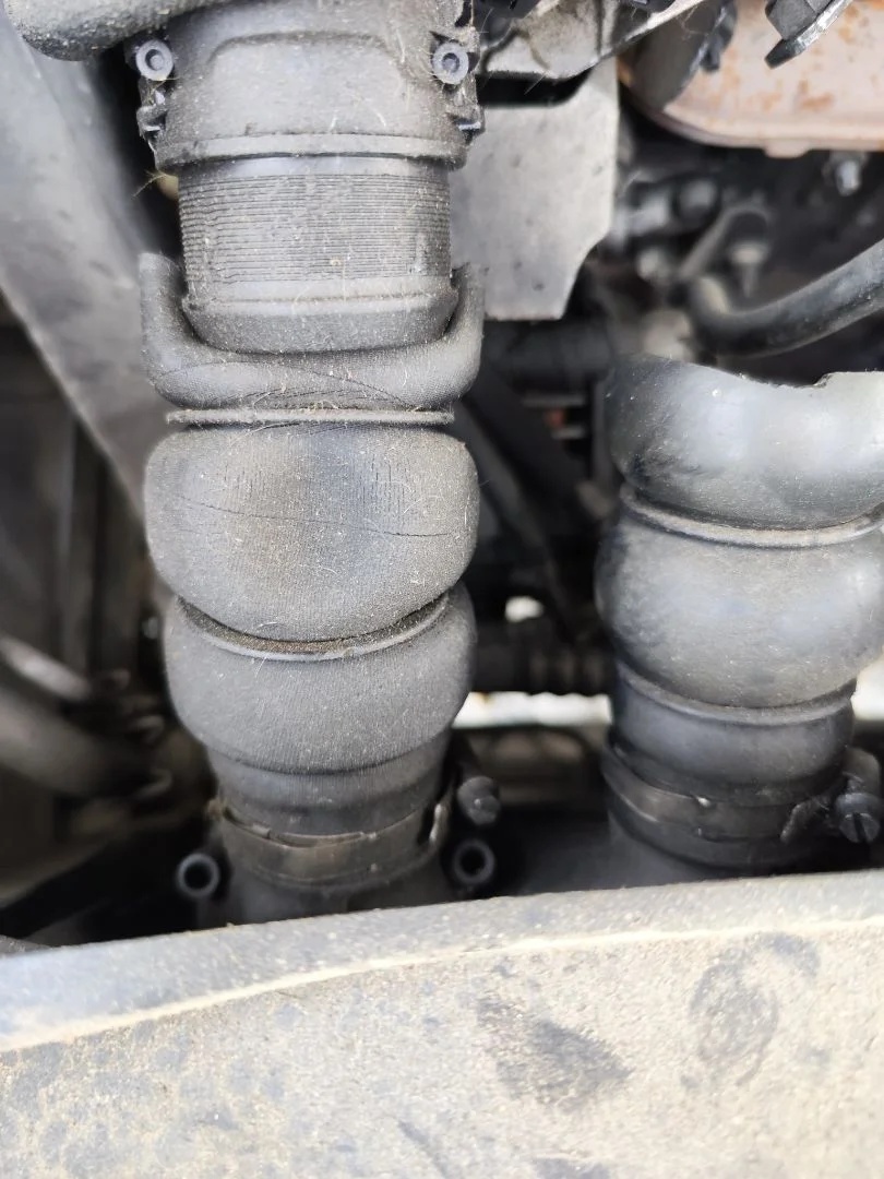 Foto de MANGUERAS INTERCOOLER CITROEN GRAND C4 PICASSO 1.6 16V HDi FAP (109 CV / 80 KW)