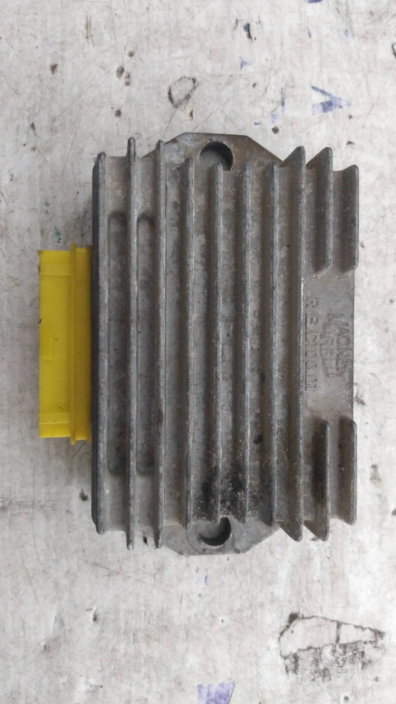 Foto de CAJA PRECALENTAMIENTO BMW SERIE 4 COUPE (F32)