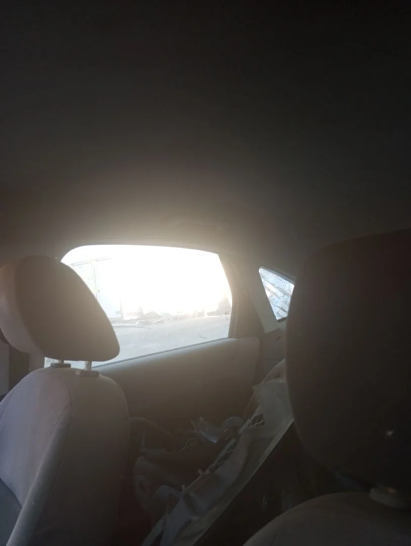Foto de ASIDERO TECHO TRASERO DERECHO FORD FOCUS BERLINA (CAP) 1.6 TDCi CAT (109 CV / 80 KW)