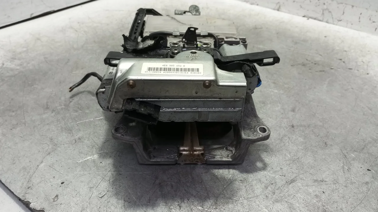 Foto de COLUMNA DIRECCION VOLKSWAGEN PHAETON (3D2/3D8) 6.0 W12 48V CAT (BAN) (420 CV / 309 KW) referencia 4E0905852B