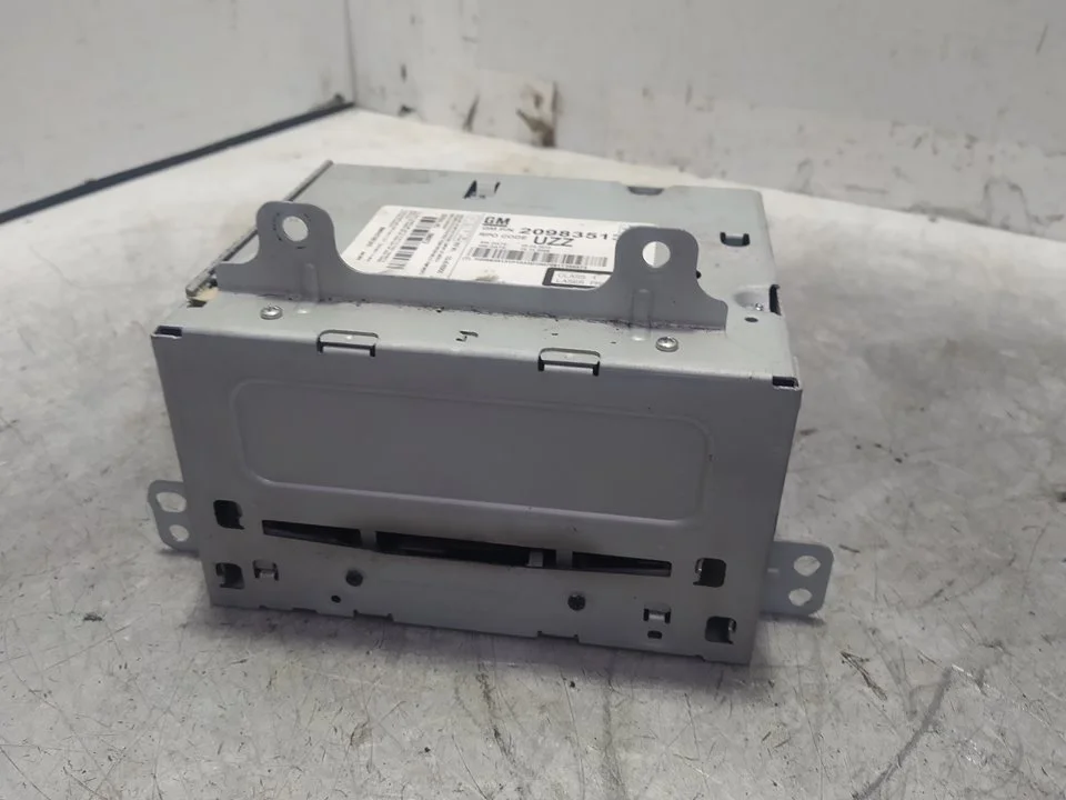 Foto de SISTEMA AUDIO / RADIO CD OPEL ASTRA J BERLINA 5P 1.7 16V CDTI (110 CV / 81 KW) referencia 20983513