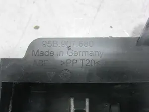Foto de NO IDENTIFICADO PORSCHE MACAN (95BA) referencia 95B907680 foto 3