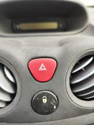 Foto de WARNING CITROEN C2 1.1  (60 CV / 44 KW)