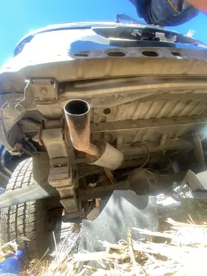 Foto de TUBO ESCAPE TRASERO NISSAN SERENA (C23M) 2.3 Diesel (75 CV / 55 KW)