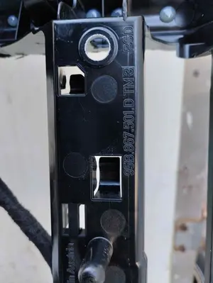 Foto de TECHO INTERIOR PORSCHE MACAN (95BA) referencia 95B867501D foto 2